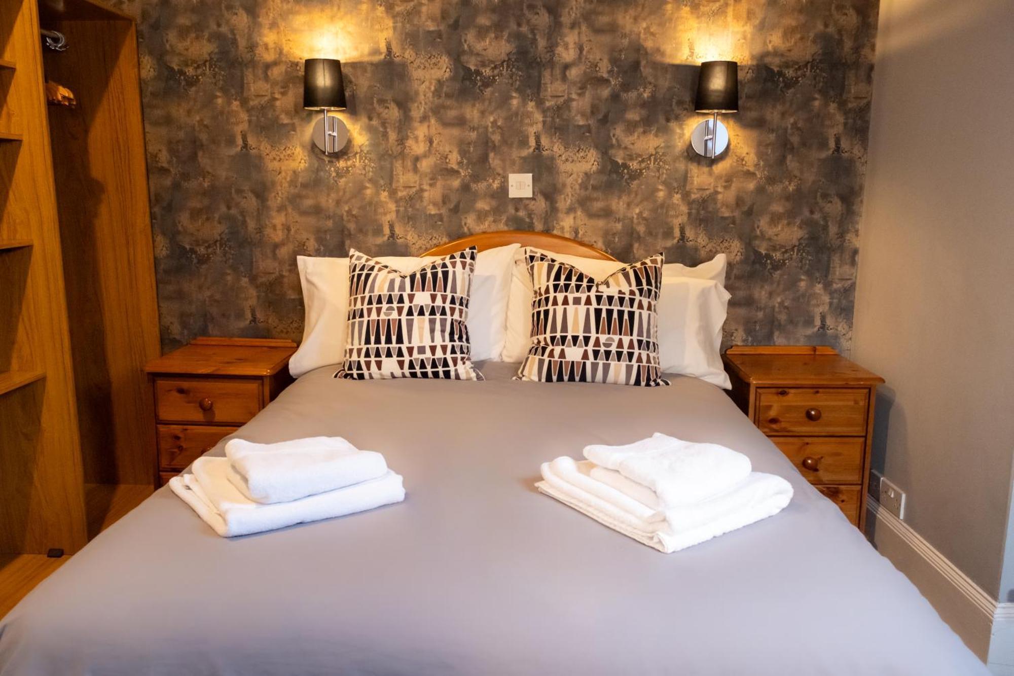 Station Hotel Ellon Eksteriør billede