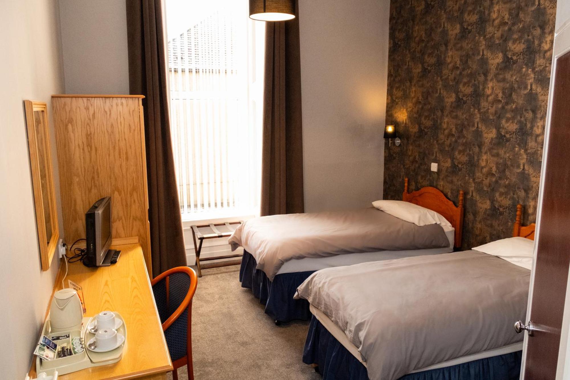 Station Hotel Ellon Eksteriør billede