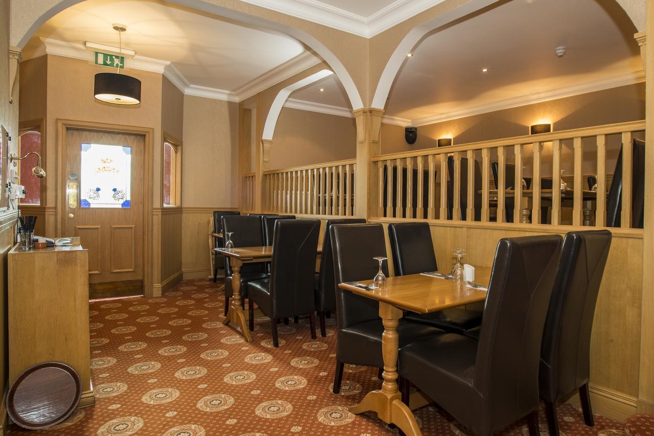 Station Hotel Ellon Eksteriør billede
