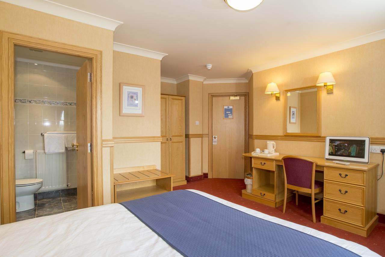 Station Hotel Ellon Eksteriør billede